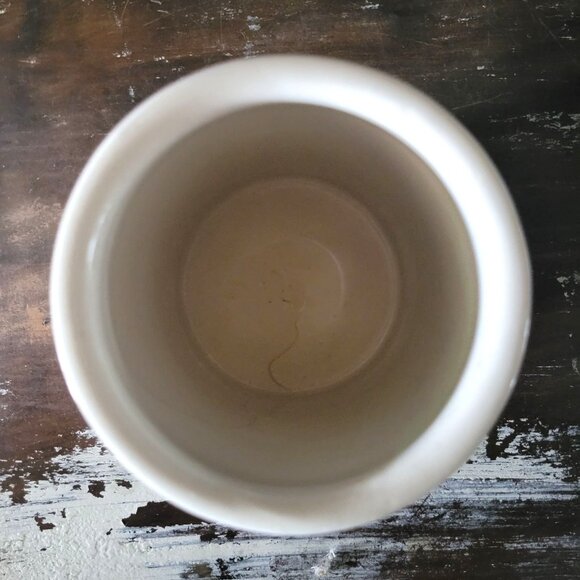 Large Vintage Chinese Brush Pot, Blue and White Chinoiserie Brush Pot 5.5 Inches - Picture 5 of 6